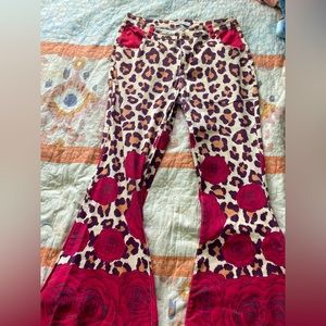 Ranch Dress’n flare jeans.